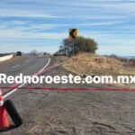 Hallan encobijado en el KM 55 de autopista Cuauhtémoc a Chihuahua; dejaron mensaje