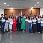 Visitan integrantes del Cabildo Joven al ICHITAIP y reciben charla de sensibilización