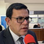 La Gobernadora Maru Campos nombra al Lic. Francisco Sáenz como encargado del despacho de la FGE