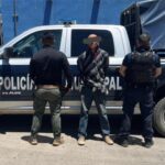 Detienen a sujeto por delitos contra la salud; llevaba “Cristal”