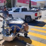 Comienza la aplicación de pintura termoplástica en pasos peatonales