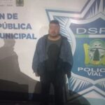 Detiene Policía Vial a conductor por presunto uso de documento falso