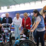 Beneficia DIF Estatal a 63 familias con la entrega de aparatos funcionales en Cuauhtémoc
