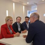 Maru Campos concreta llegada de ALA Corporation a Chihuahua