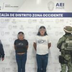 Detienen AEI y Sedena a dos mujeres con droga en un bar