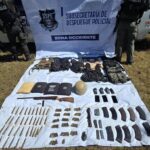 Aseguran armamento, granada y equipo táctico durante operativo en Urique